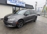 2023 Chrysler Pacifica S