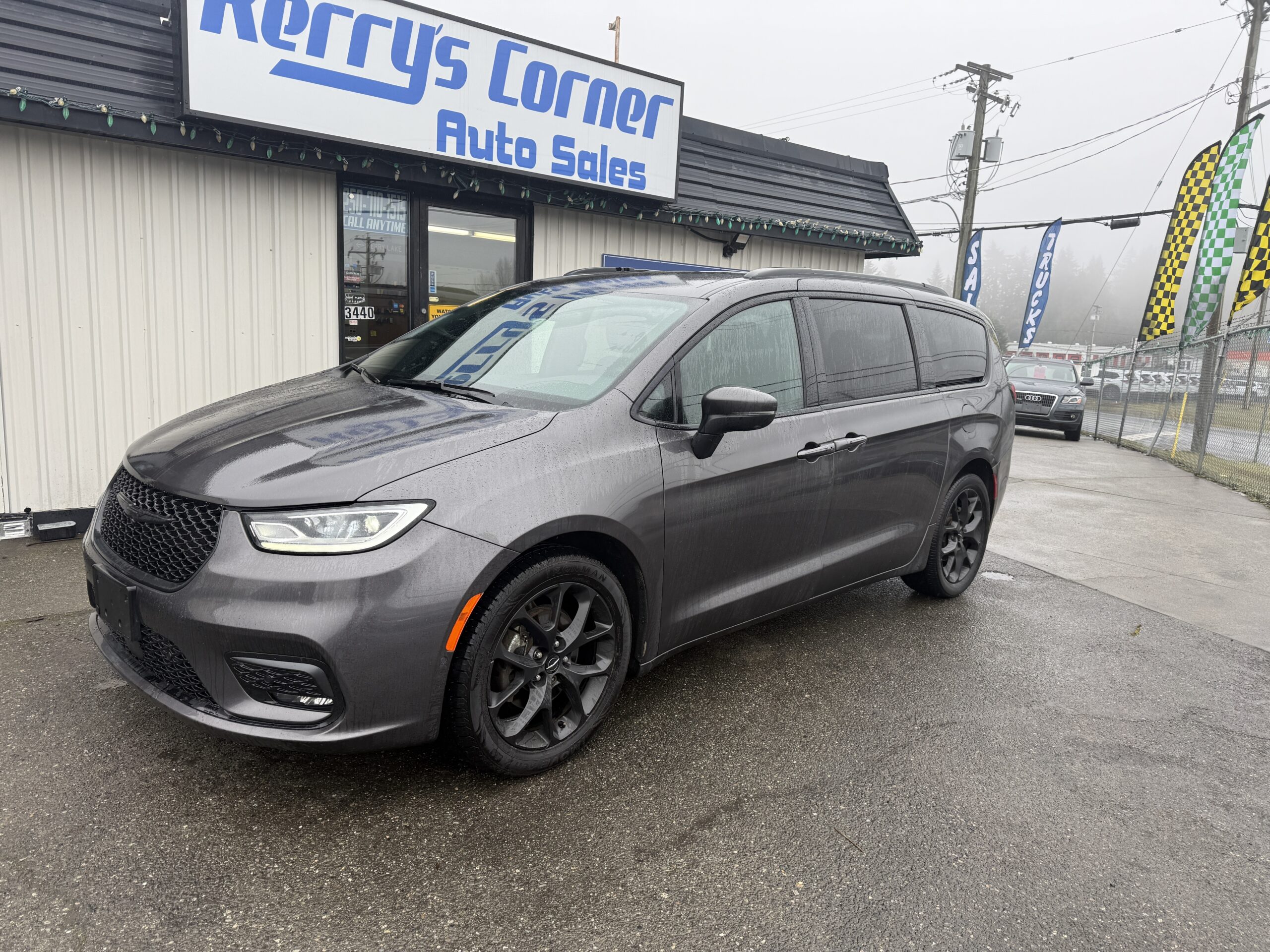 2023 Chrysler Pacifica S