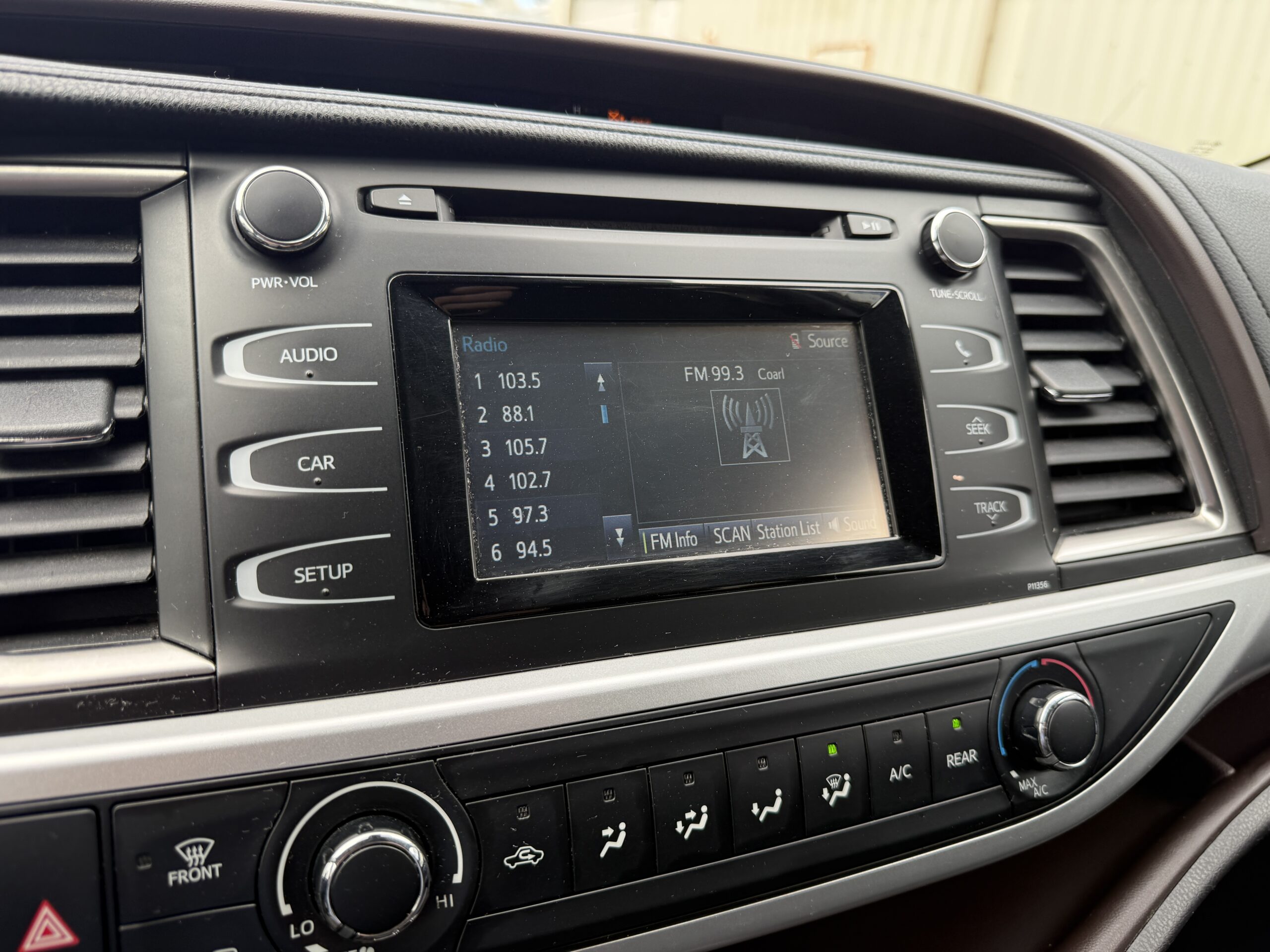 2017 Toyota Highlander LE AWD