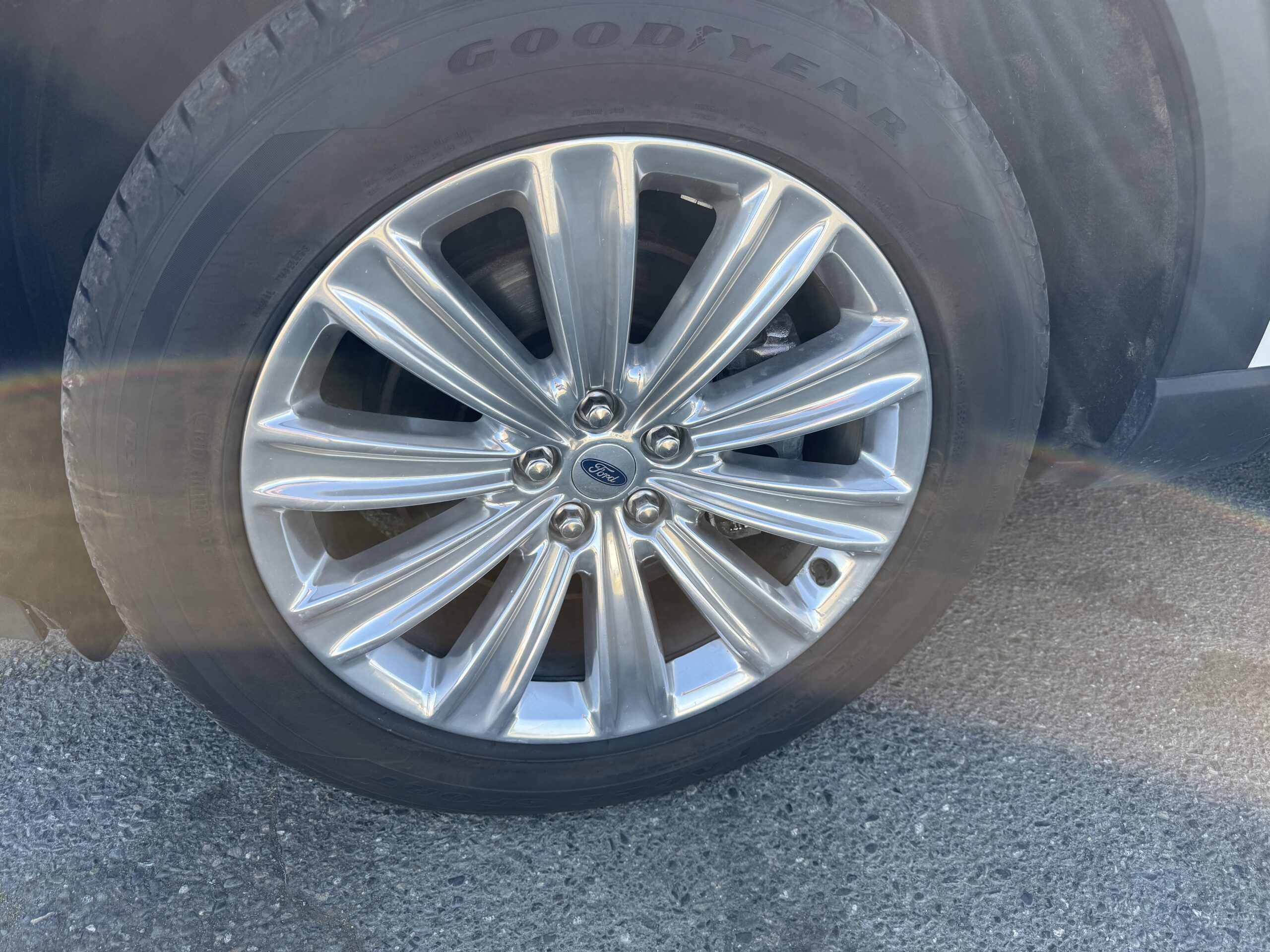 2020 Ford Explorer Hybrid