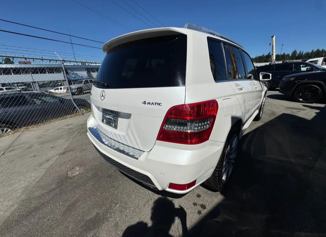2012 MERCEDES BENZ GLK350