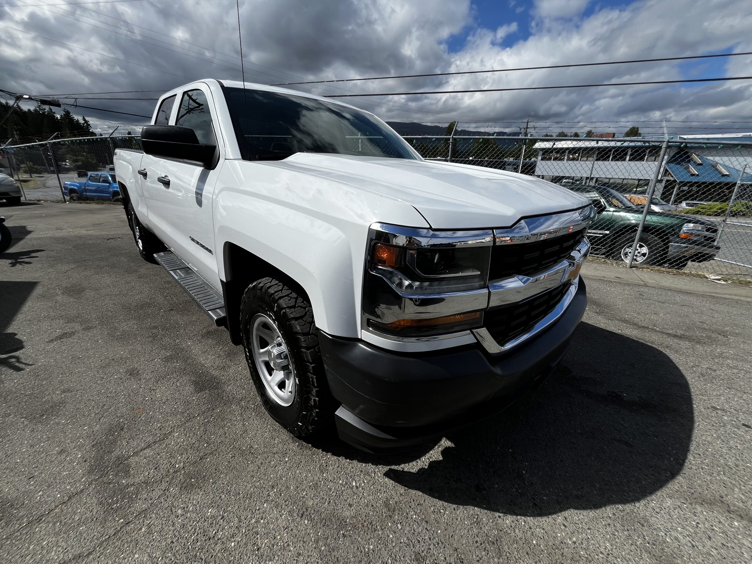 2019 Chevrolet Silverado Double Cab LD