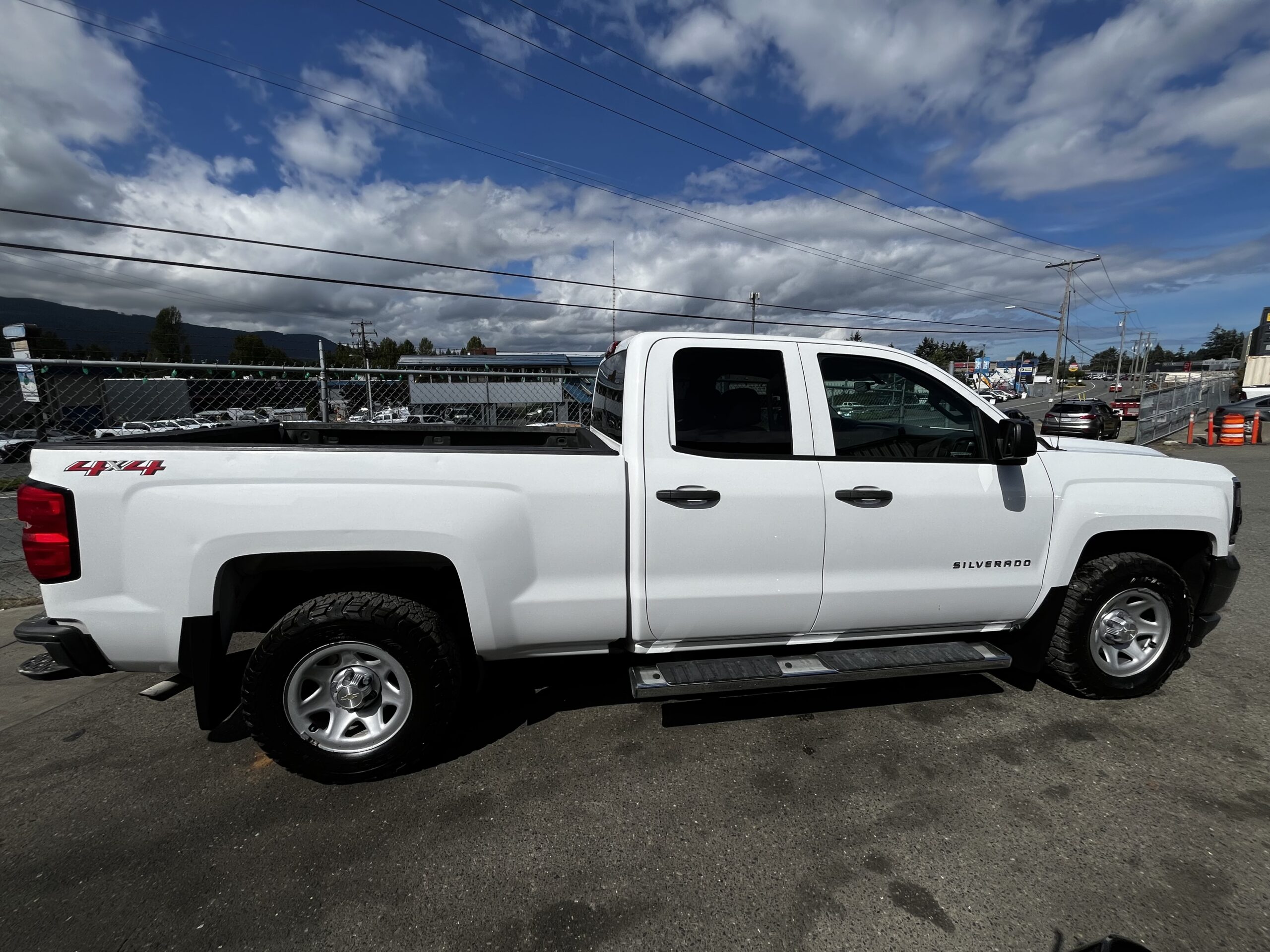 2019 Chevrolet Silverado Double Cab LD